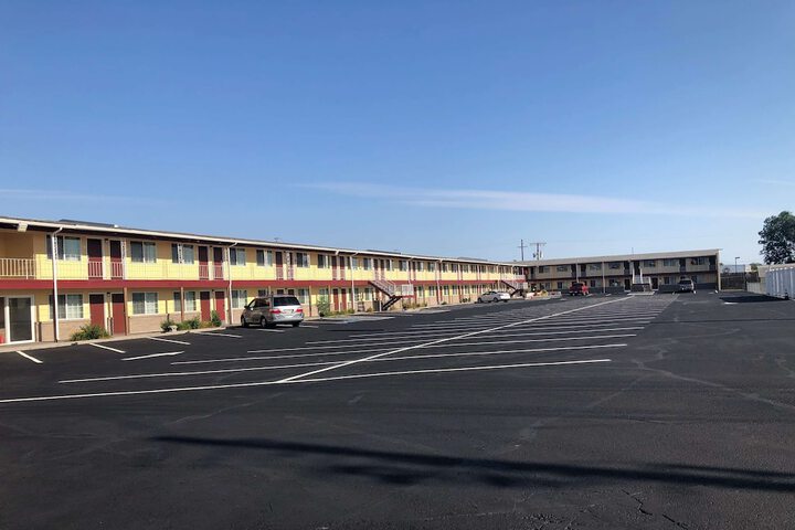 Hotel 2 of 25