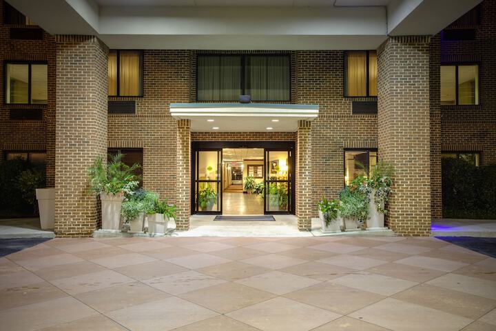 Hotel 3 of 35