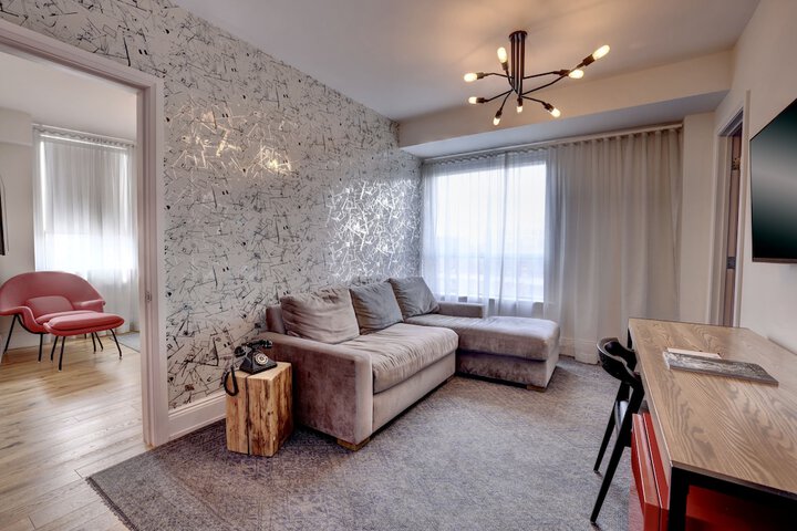 Room 11 of 55