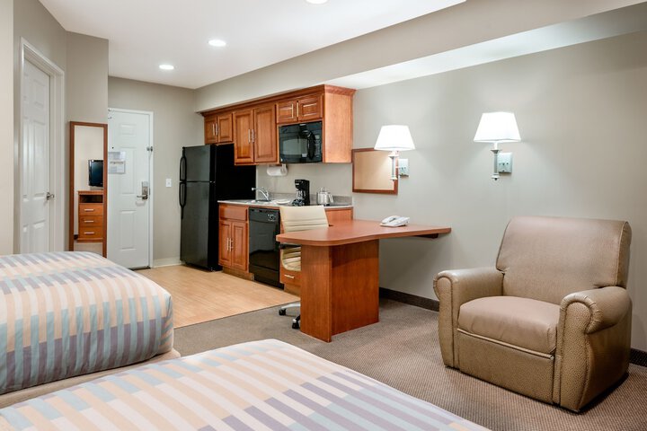 Room 17 of 25