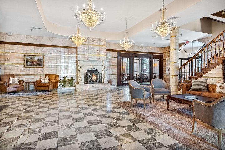 Chateau Big Bear Boutique Hotel BW Signature Collection