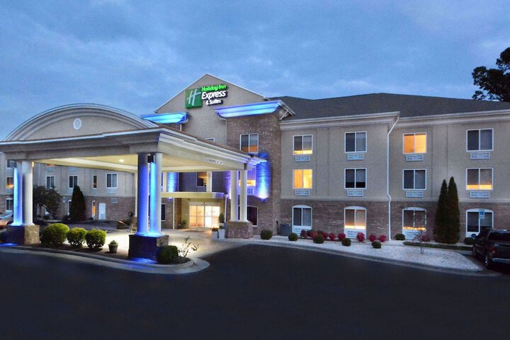 Hotel 8 of 43