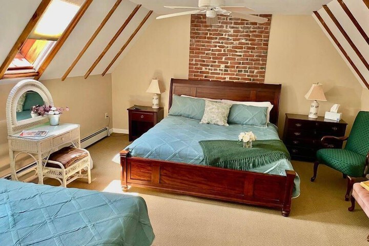 Room 15 of 31