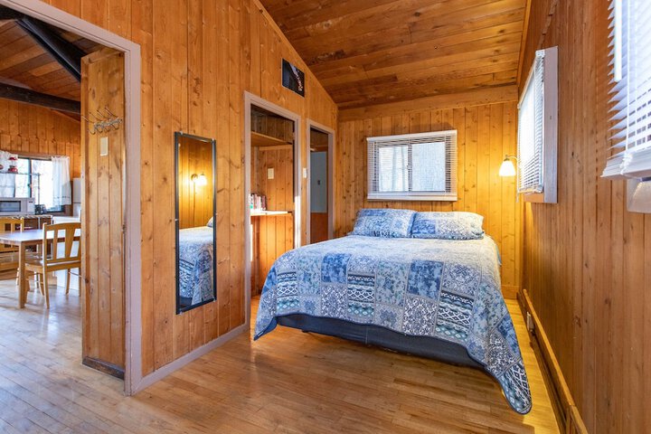 Room 42 of 112