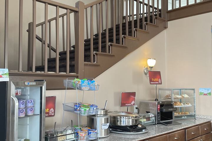 Best Western Plus The Inn & Suites at the Falls