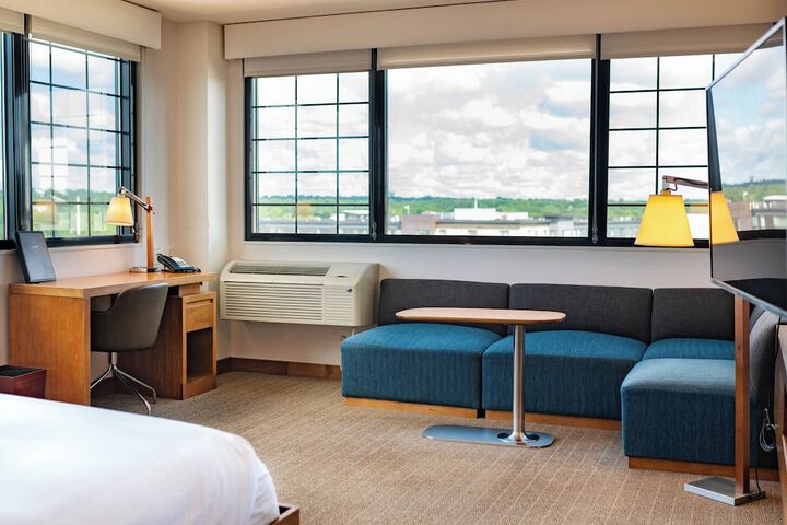 The Lismore Eau Claire - a DoubleTree by Hilton