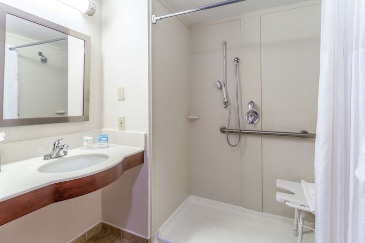 Hampton Inn Boston / Peabody