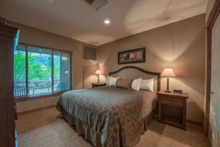 Silver Mountain Lodging