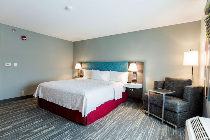 Hampton Inn Bismarck