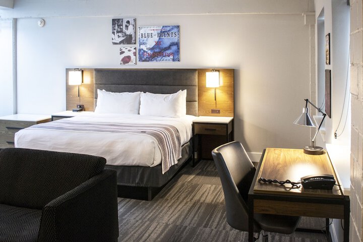 Room 36 of 89