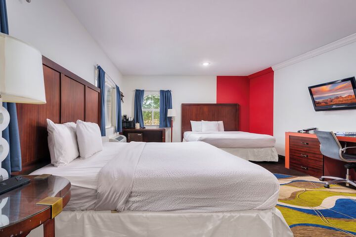 Room 13 of 21