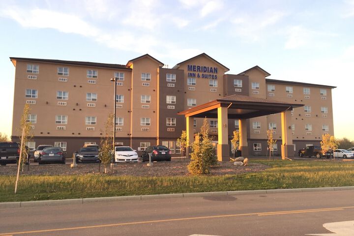 Hotel 2 of 27