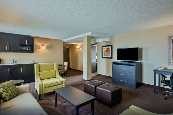 Room 16 of 20