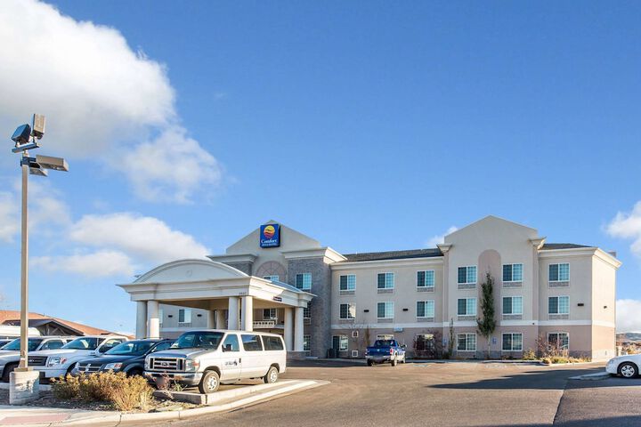 Hotel 3 of 34