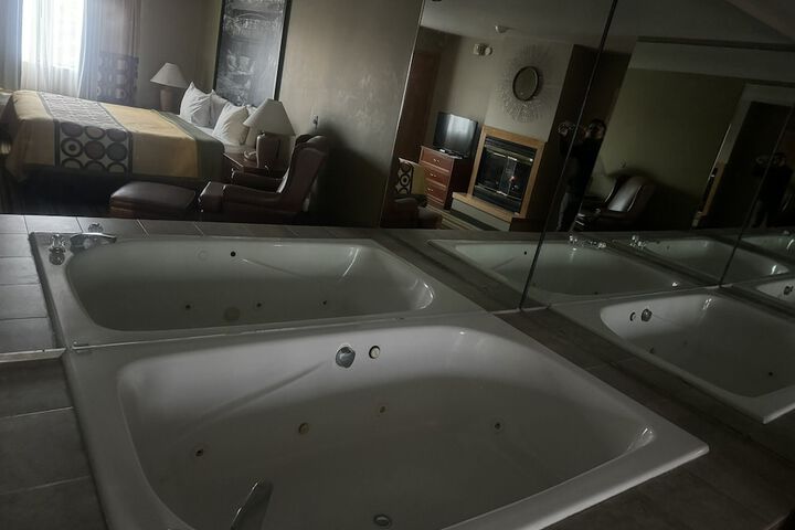 Room 38 of 55