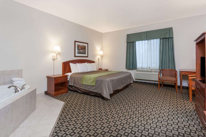 Room 18 of 24