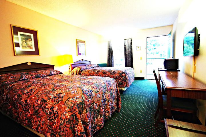 Room 15 of 39