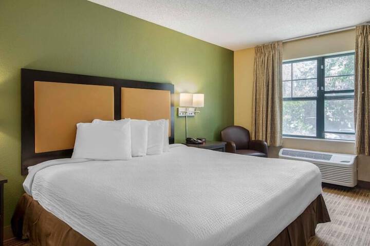 Extended Hotel Studio