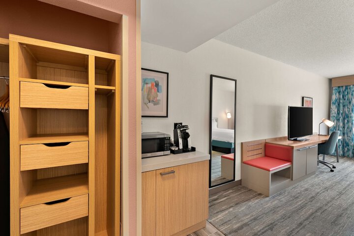 Room 28 of 57
