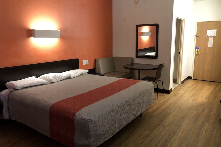 Motel 6 Woodway TX