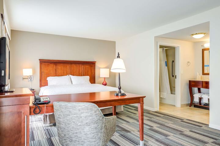 Hampton Inn & Suites Westford-Chelmsford