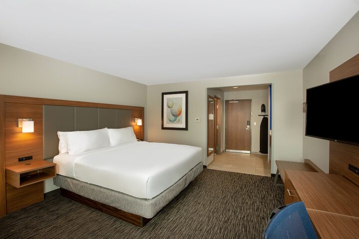 Room 19 of 43
