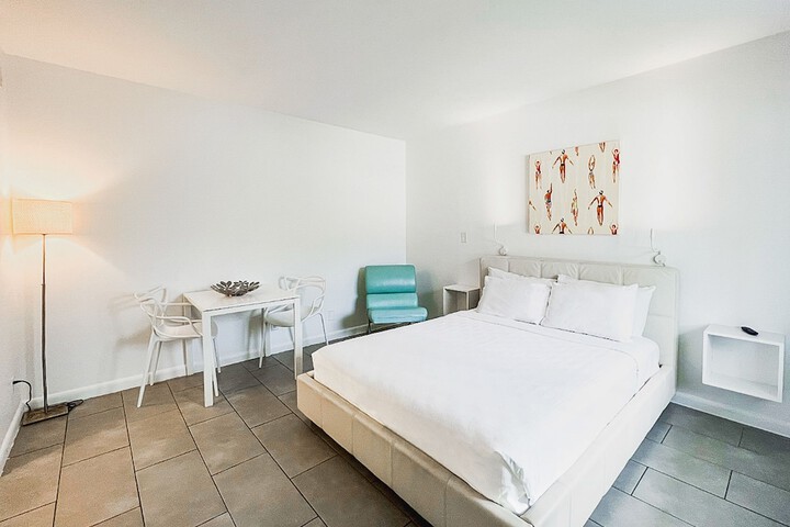 Room 20 of 60