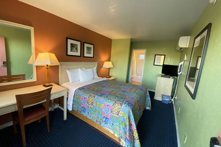 Room 45 of 78