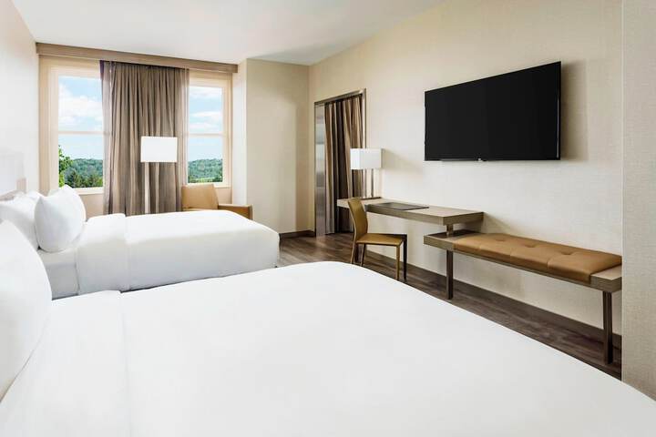Room 21 of 45