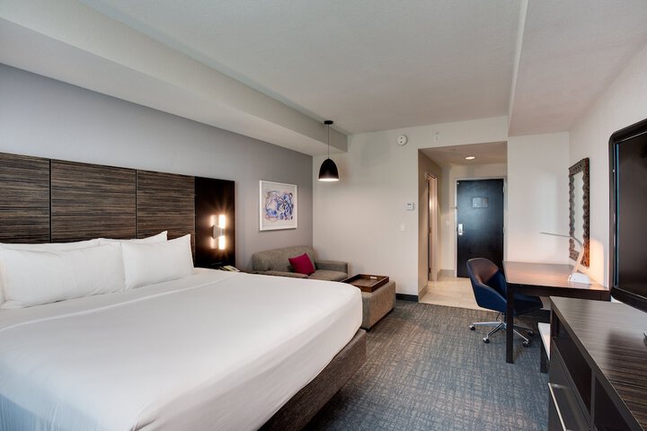 Room 41 of 60