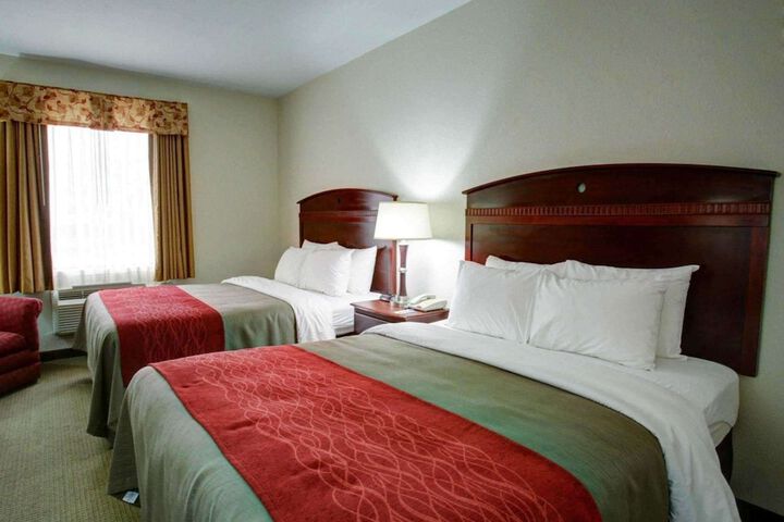 Room 15 of 33
