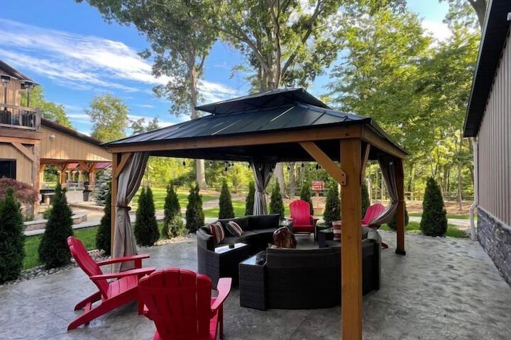 Terrace/Patio 22 of 26