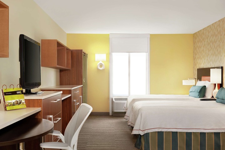 Room 16 of 28