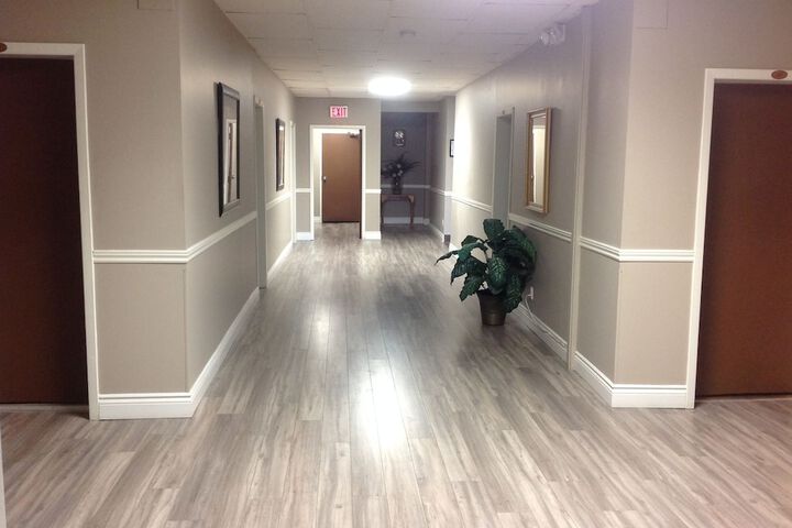 Ballroom/Hall 43 of 45