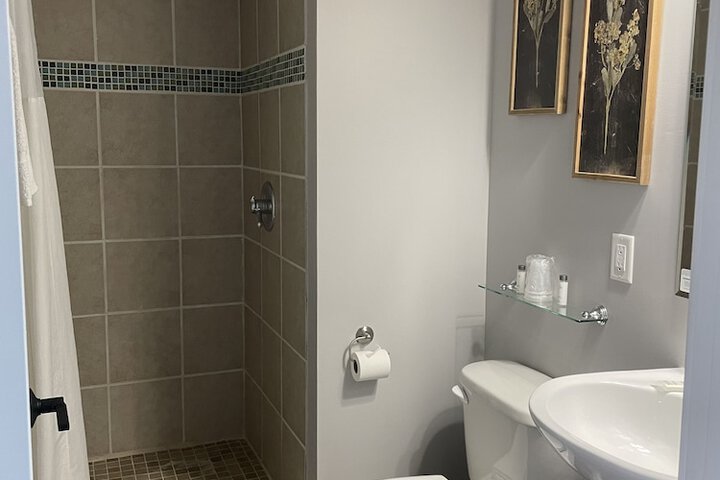 Room 13 of 47