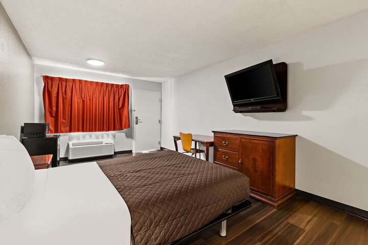 Rodeway Inn Brooklawn