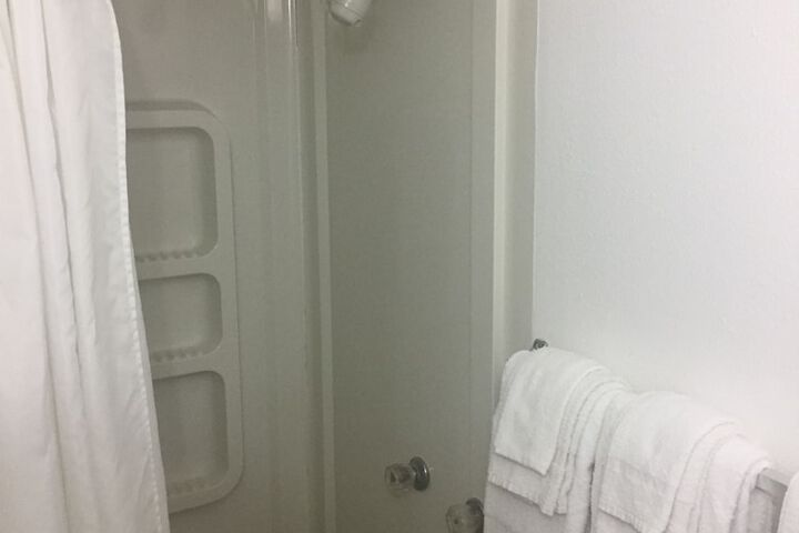 Room 53 of 78