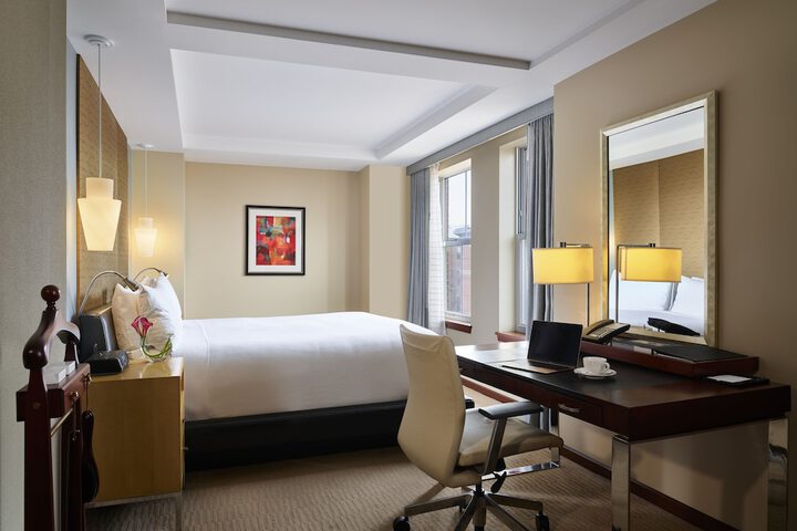 Room 13 of 41
