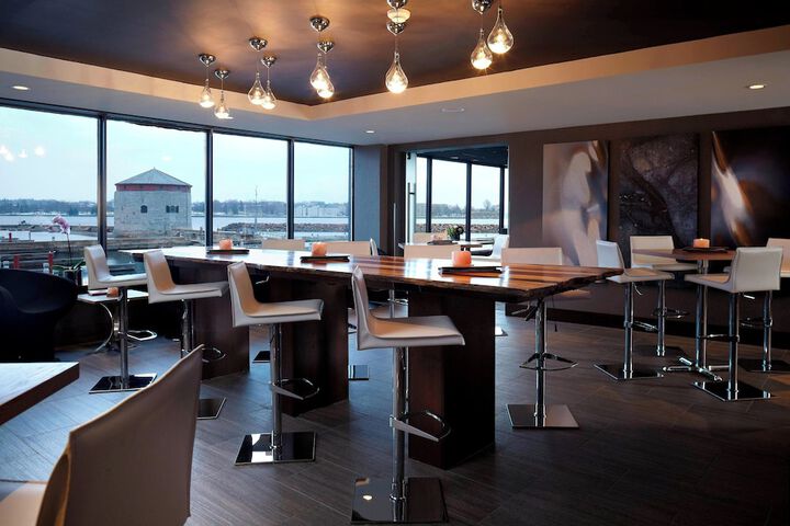 Delta Hotels by Marriott Kingston Waterfront
