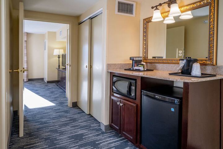 Room 19 of 54