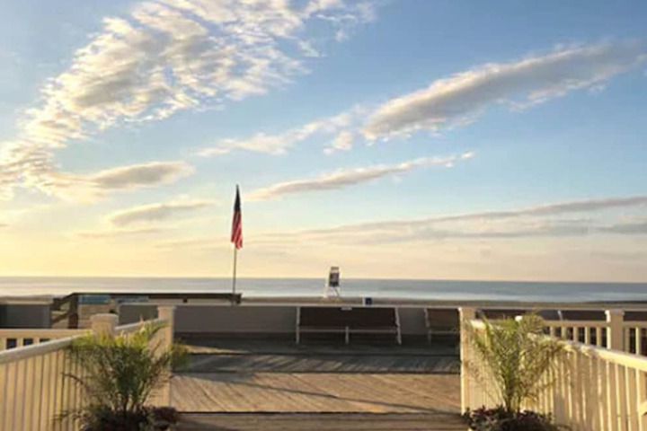 Beach 60 of 63
