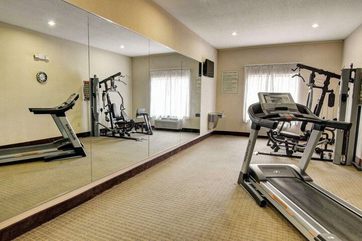 Comfort Inn & Suites Alvarado