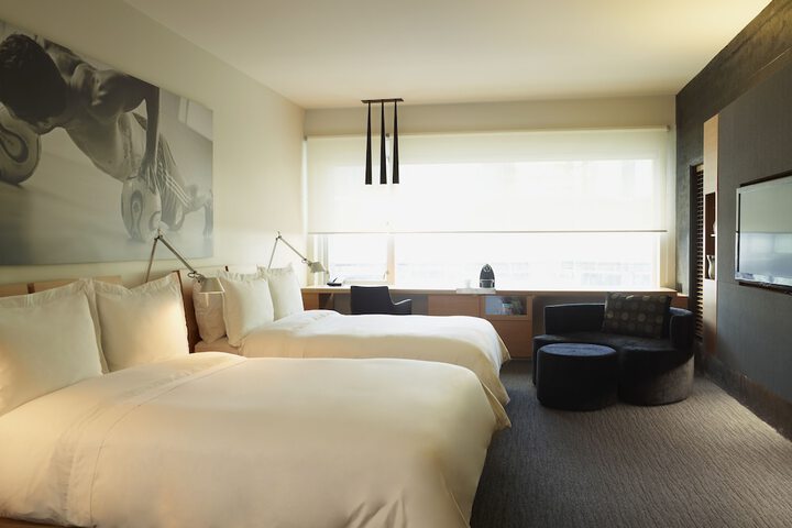 Room 33 of 70