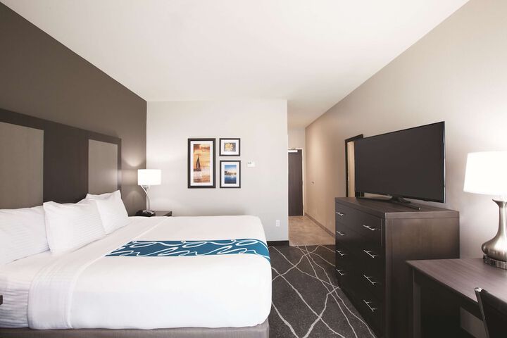 Room 13 of 25