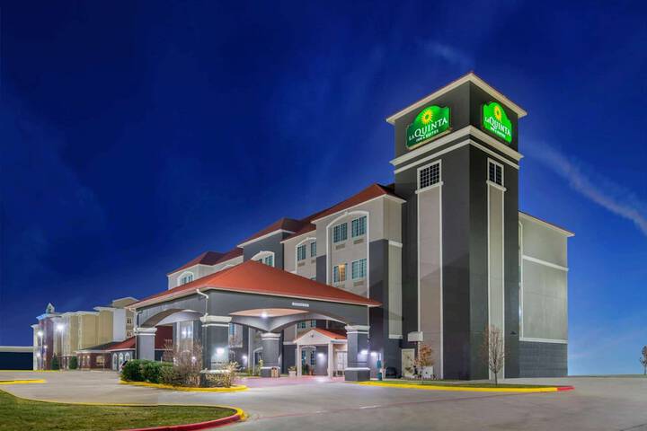 Hotel 4 of 49