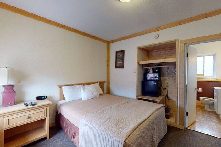 Room 46 of 52