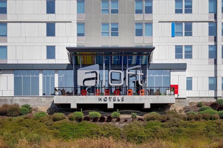 Hotel 7 of 59