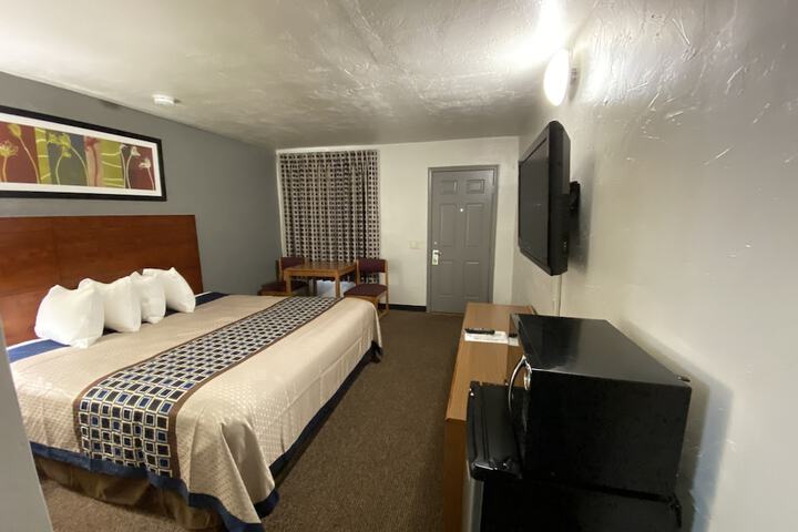 Room 22 of 23