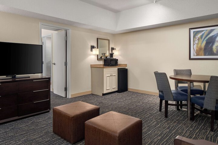 Room 26 of 53