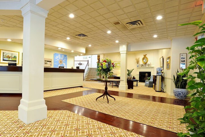 Hotel Interior 9 of 43
